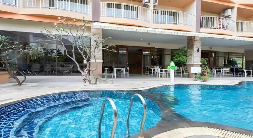 Siam Platinum Pattaya Hotel Exterior foto