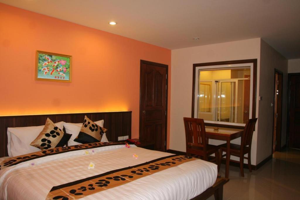 Siam Platinum Pattaya Hotel Exterior foto
