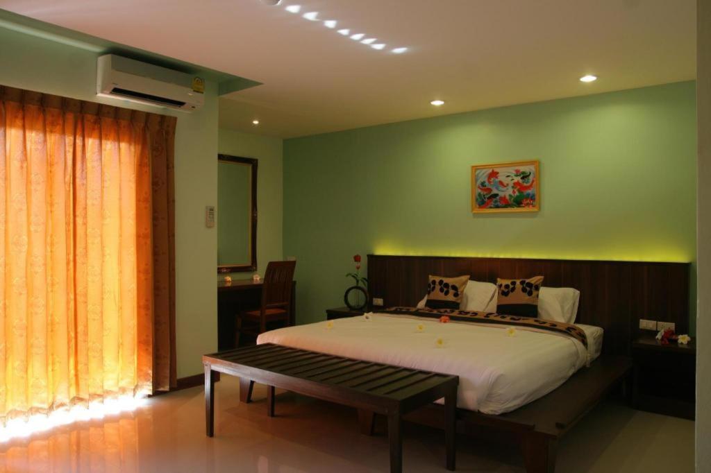 Siam Platinum Pattaya Hotel Exterior foto